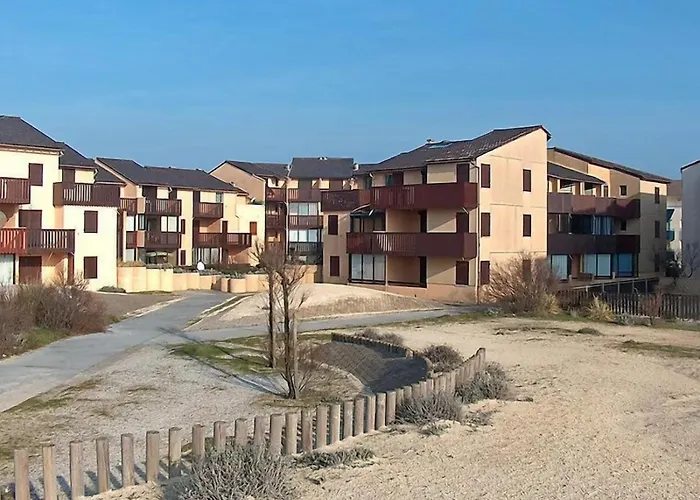 2 A 4 Personnes A 50m De La